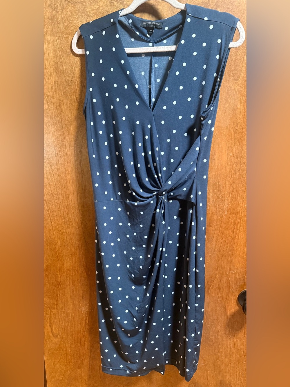 Women’s medium petite banana republic sleeveless twist tie midi dress .